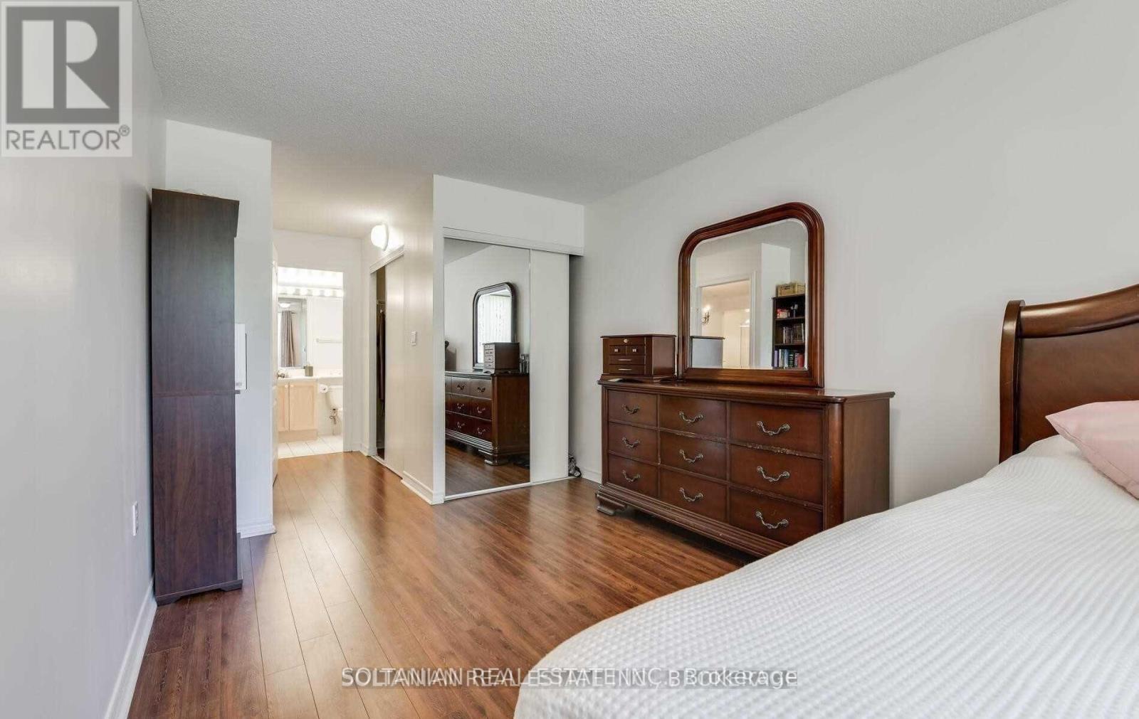 217 - 88 Grandveiw Way, Toronto, Ontario  M2N 6V6 - Photo 10 - C12741870