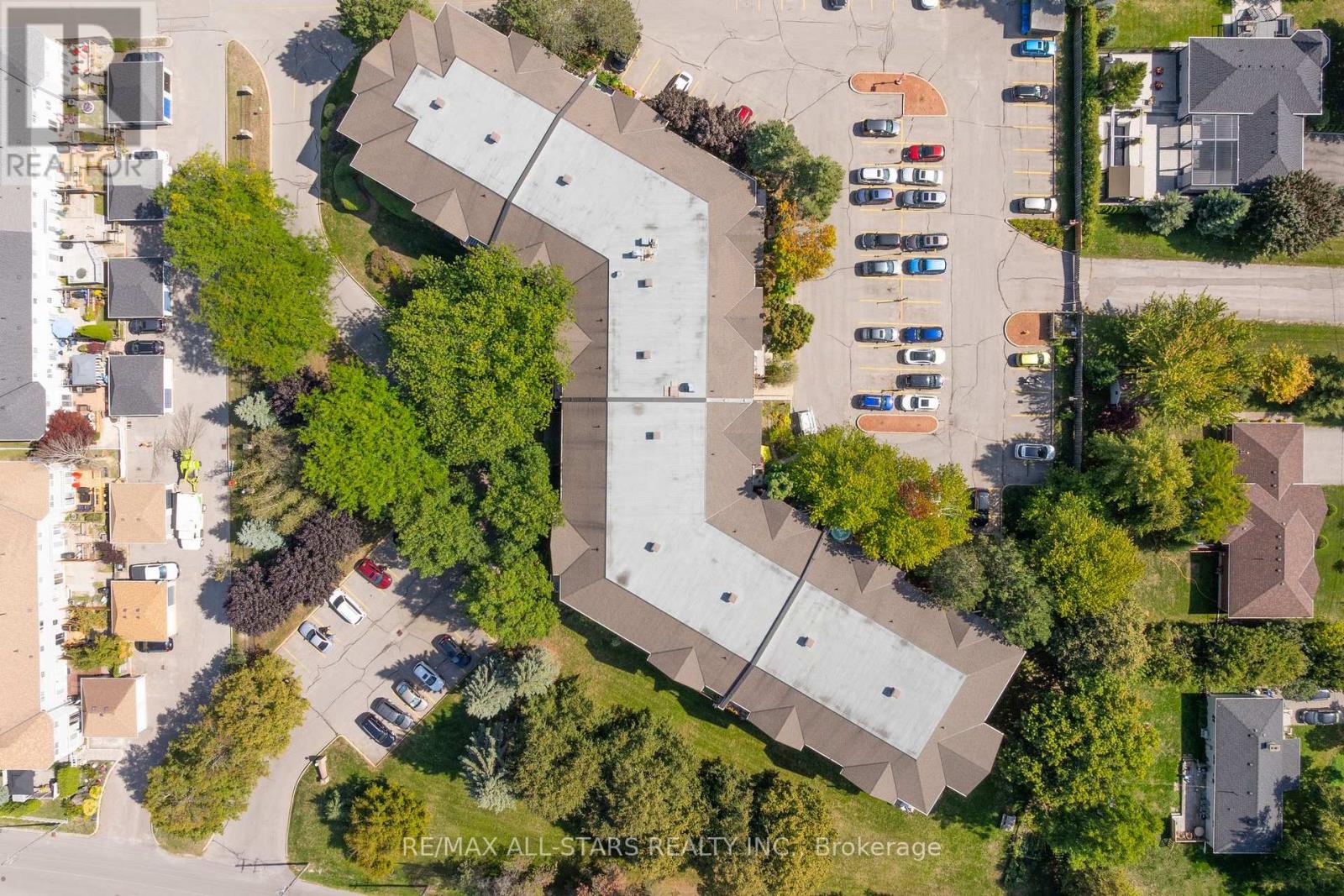 301 - 111 Grew Boulevard, Georgina, Ontario  L0E 1L0 - Photo 37 - N12741828