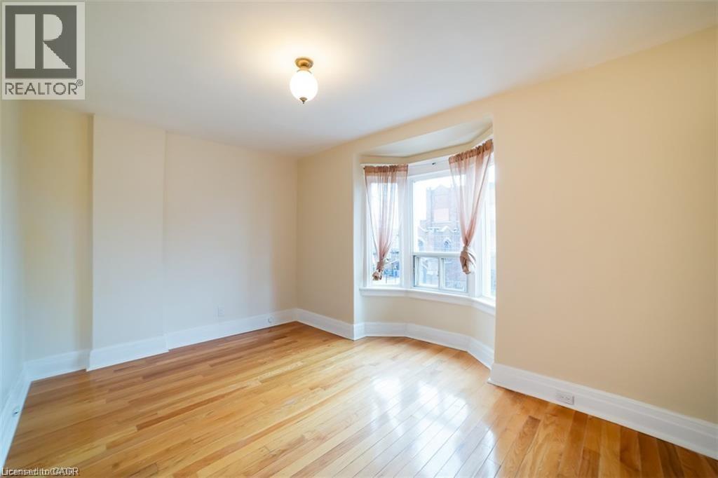 238 Kensington Avenue N Unit# Upper, Hamilton, Ontario  L8L 7N9 - Photo 10 - 40801770