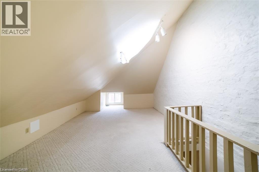 238 Kensington Avenue N Unit# Upper, Hamilton, Ontario  L8L 7N9 - Photo 20 - 40801770