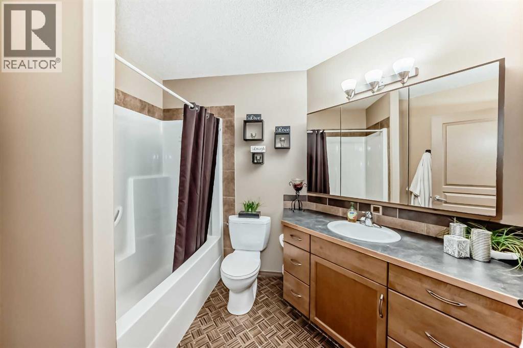 41 Canyoncrest Point W, Lethbridge, Alberta  T1K 7Y4 - Photo 17 - A2282691