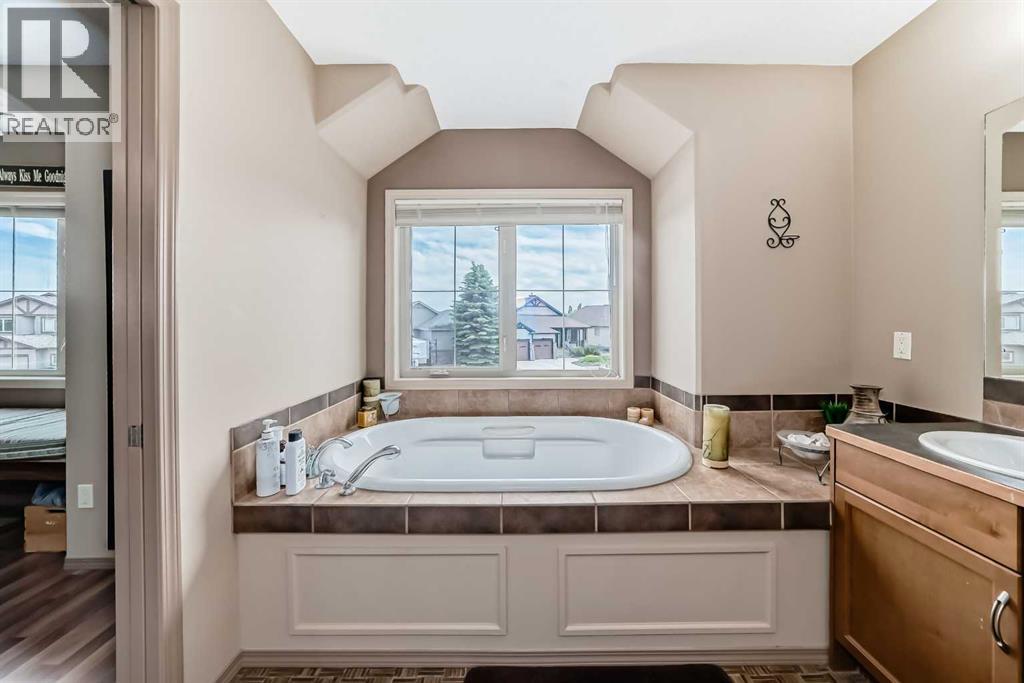 41 Canyoncrest Point W, Lethbridge, Alberta  T1K 7Y4 - Photo 23 - A2282691