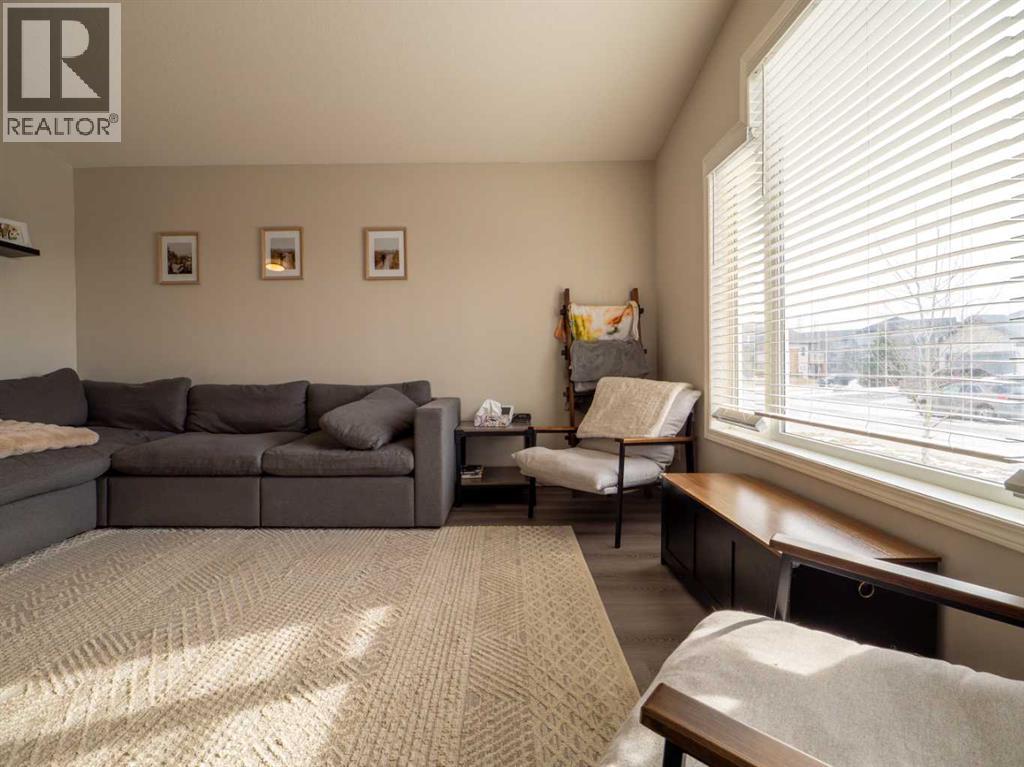 263 Mt Sunburst Way W, Lethbridge, Alberta  T1K 2S3 - Photo 4 - A2282645