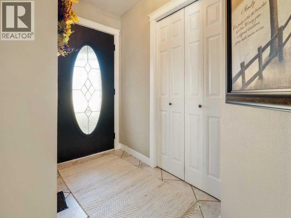 425 Fairmont Boulevard S, Lethbridge, Alberta  T1K 7G2 - Photo 7 - A2267871