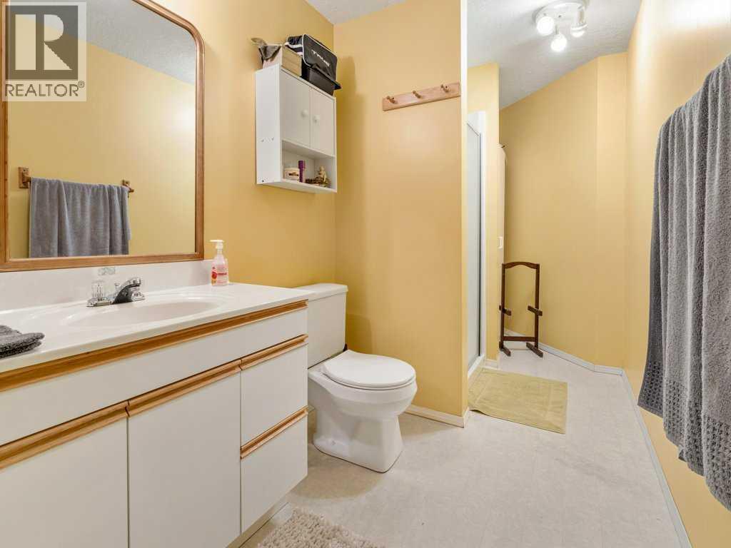 425 Fairmont Boulevard S, Lethbridge, Alberta  T1K 7G2 - Photo 32 - A2267871