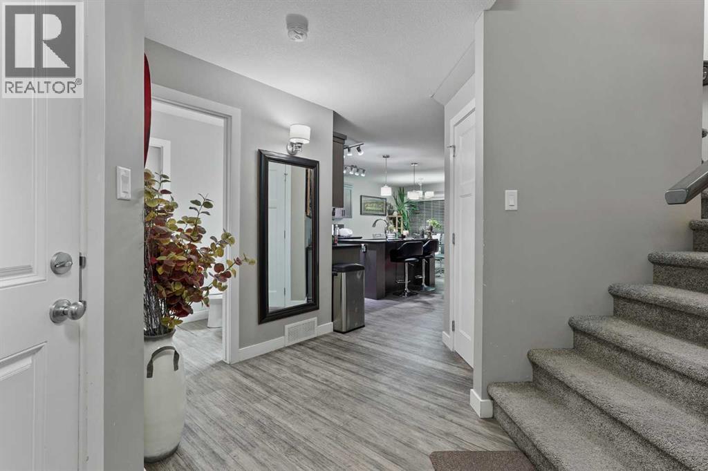 774 Marie Van Haarlem Crescent N, Lethbridge, Alberta  T1H 7A9 - Photo 4 - A2282580