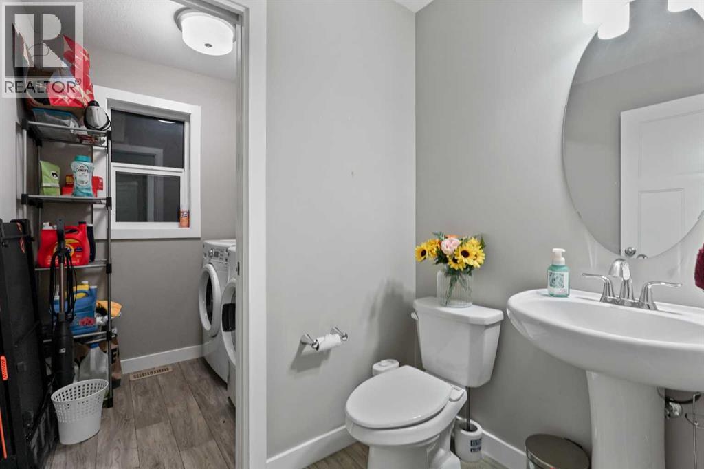 774 Marie Van Haarlem Crescent N, Lethbridge, Alberta  T1H 7A9 - Photo 5 - A2282580