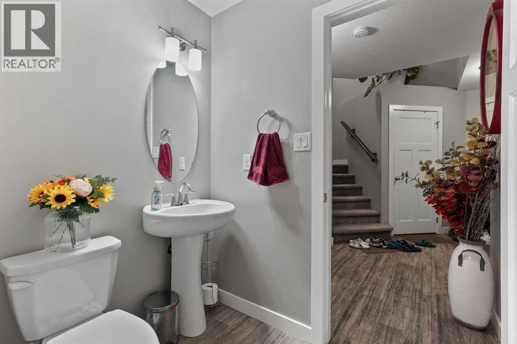 774 Marie Van Haarlem Crescent N, Lethbridge, Alberta  T1H 7A9 - Photo 7 - A2282580