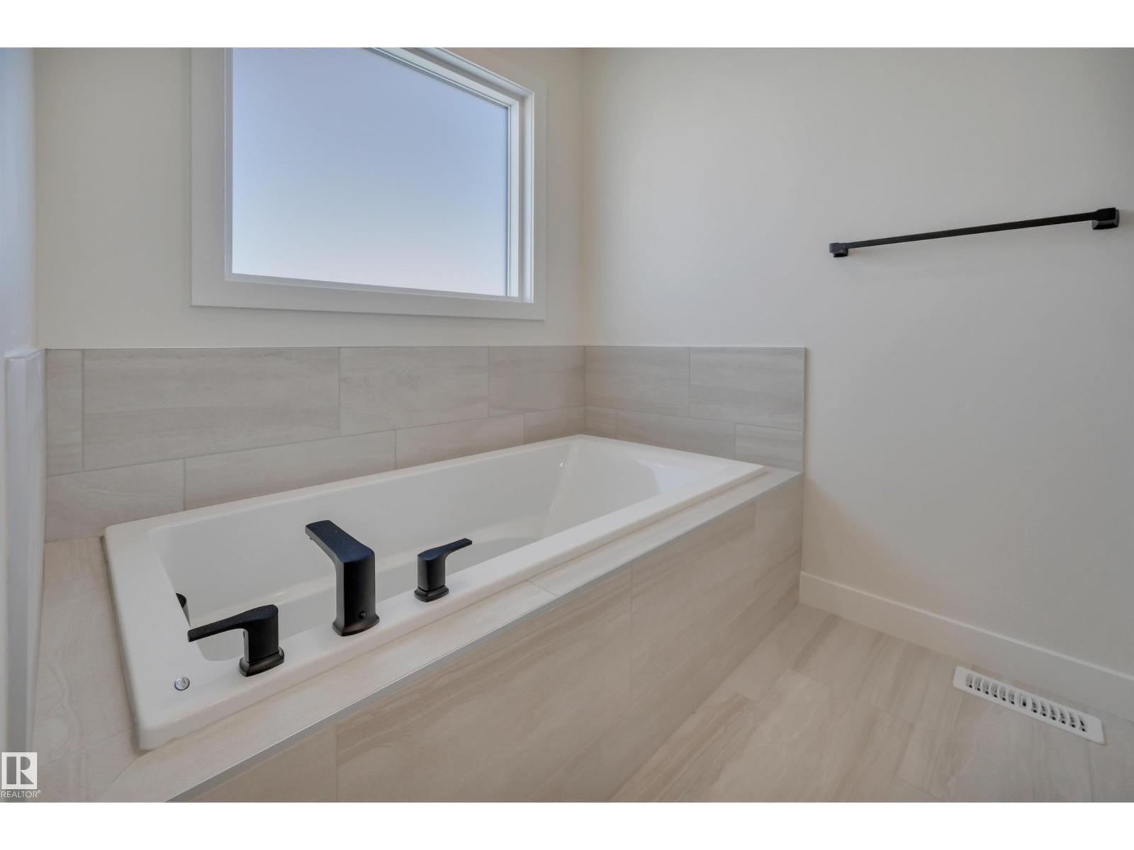 22518 87a Av Nw, Edmonton, Alberta  T5T 7Y6 - Photo 15 - E4471582