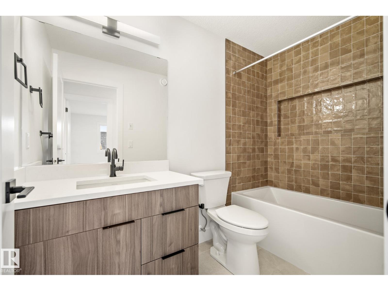 7095 Kiviaq Cr Sw, Edmonton, Alberta  T6W 5N7 - Photo 50 - E4471583