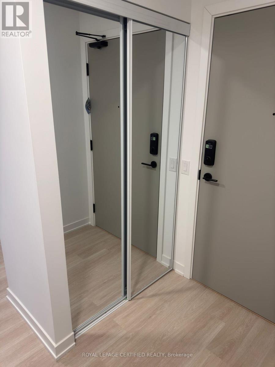 1211 - 5105 Hurontario Street, Mississauga, Ontario  L4Z 0C9 - Photo 6 - W12741800