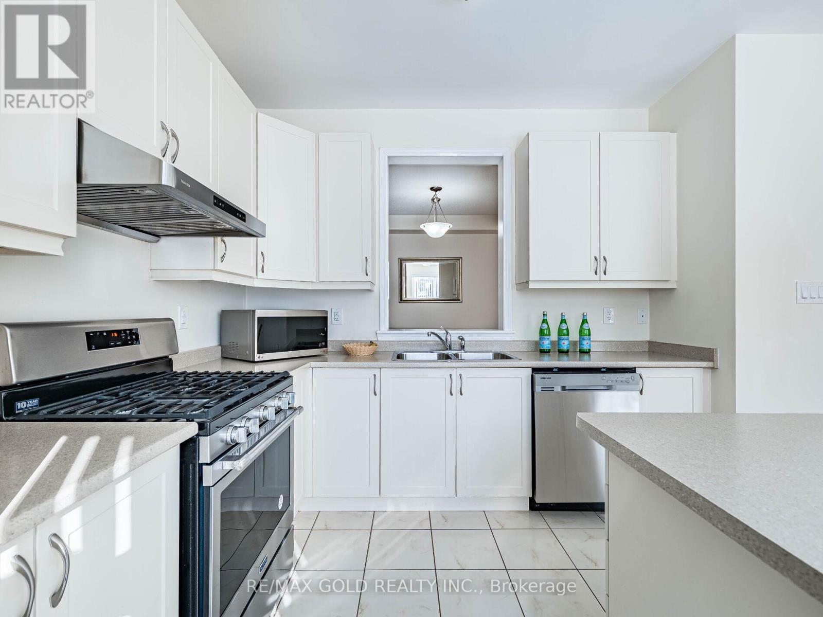 520 Edenbrook Hill Drive, Brampton, Ontario  L7A 4T7 - Photo 16 - W12741808