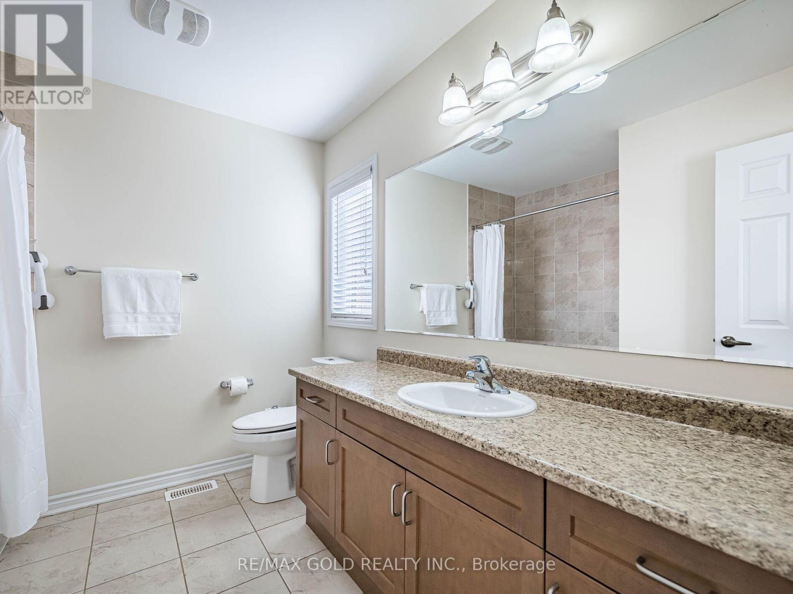 520 Edenbrook Hill Drive, Brampton, Ontario  L7A 4T7 - Photo 23 - W12741808