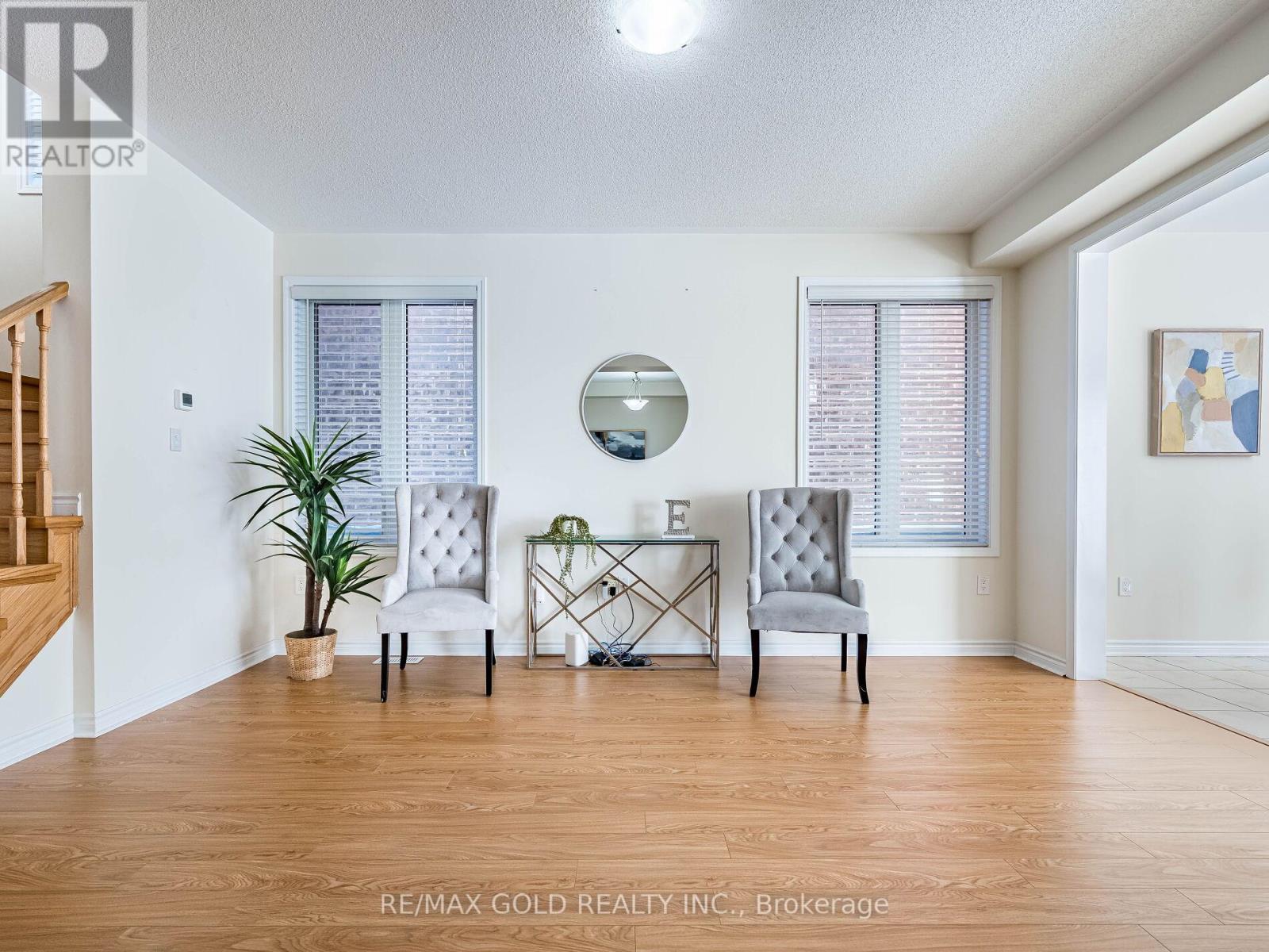 520 Edenbrook Hill Drive, Brampton, Ontario  L7A 4T7 - Photo 6 - W12741808