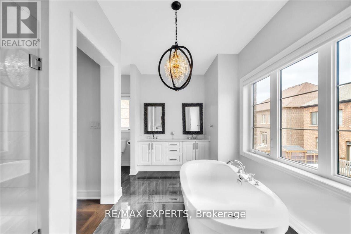 77 Longevity Road, Brampton, Ontario  L6X 5P8 - Photo 21 - W12741822