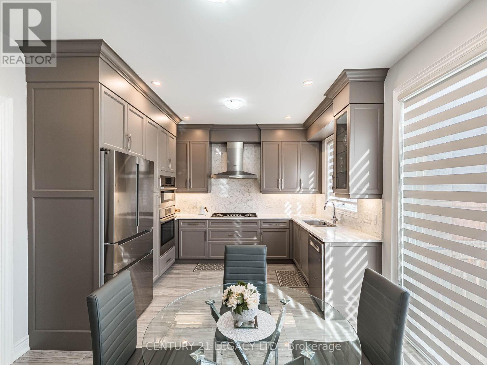 21 Goodview Drive, Brampton, Ontario  L6R 4C3 - Photo 30 - W12741838