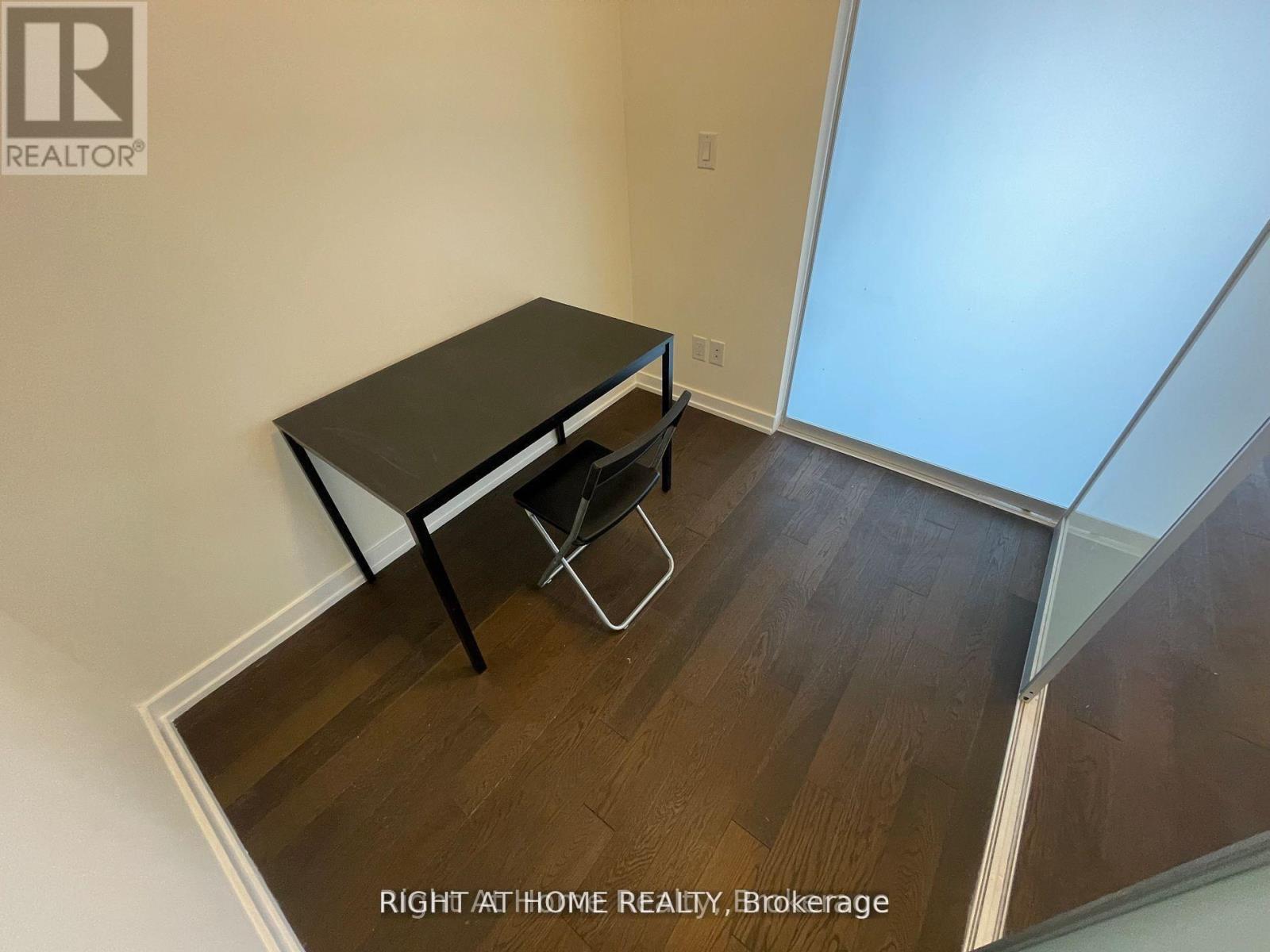 3001 - 4011 Brickstone Mews W, Mississauga, Ontario  L5B 0G3 - Photo 5 - W12741866