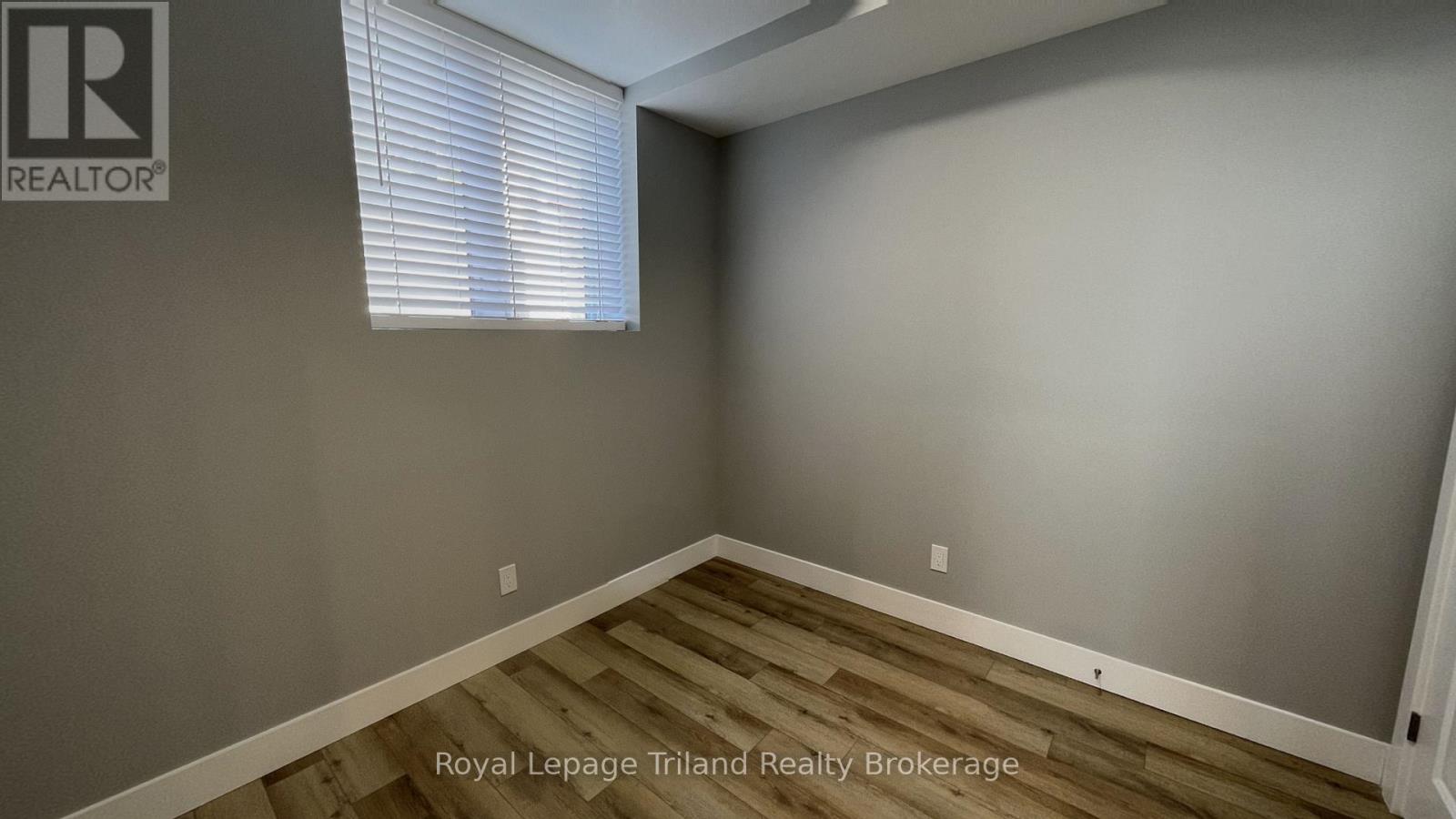 2 - 695 Hayball Street, Woodstock, Ontario  N4S 4Z5 - Photo 8 - X12741914