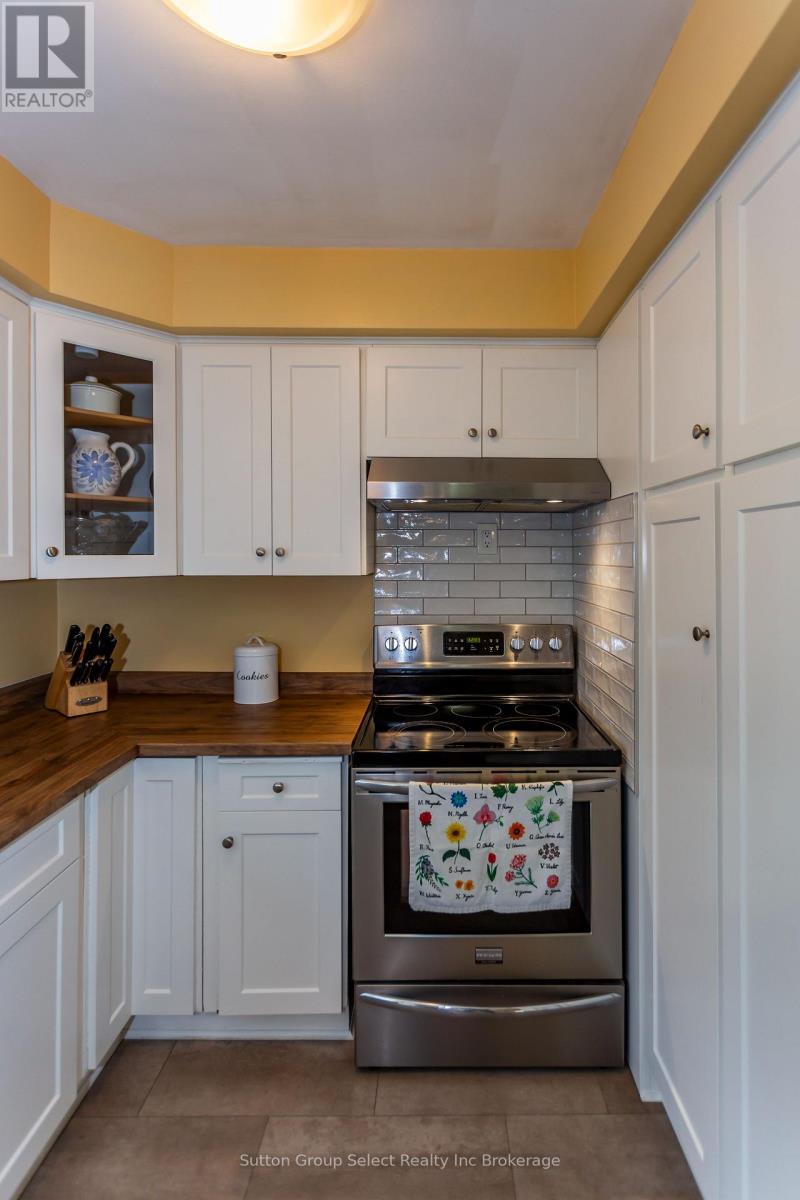 45 Northland Crescent, Woodstock, Ontario  N4S 6T4 - Photo 17 - X12742036