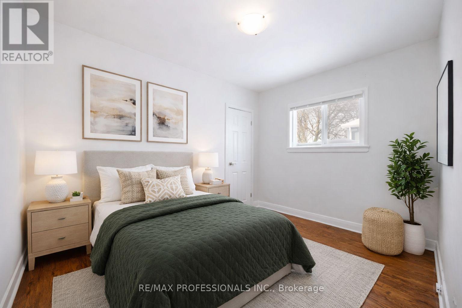 40 Allenby Avenue, Toronto, Ontario  M9W 1S6 - Photo 8 - W12735976