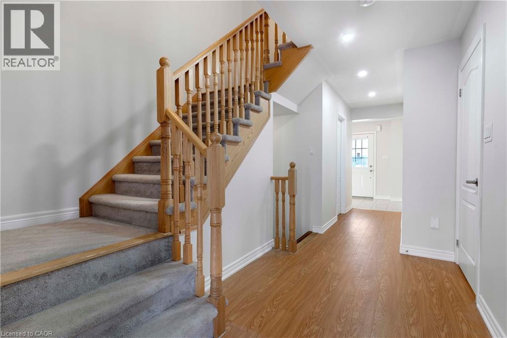 570 Linden Drive Unit# 32, Cambridge, Ontario  N3H 0C9 - Photo 3 - 40801541