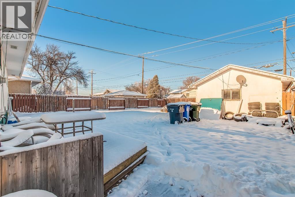 212 11 Street Ne, Medicine Hat, Alberta  T1A 5T2 - Photo 12 - A2272520