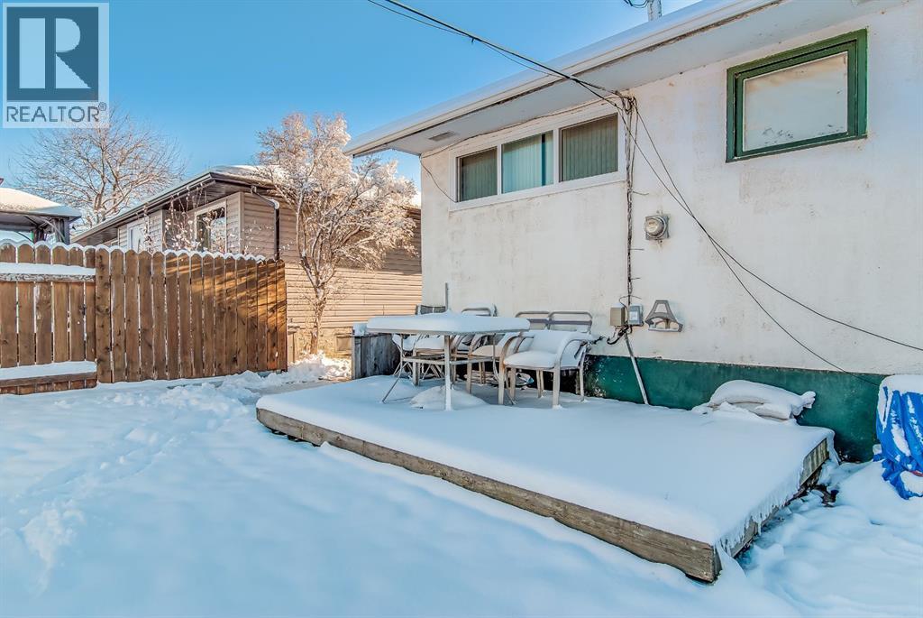 212 11 Street Ne, Medicine Hat, Alberta  T1A 5T2 - Photo 15 - A2272520