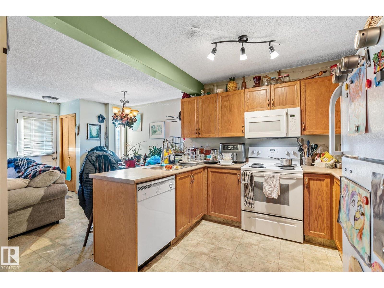 15035 133 St Nw, Edmonton, Alberta  T6V 1K9 - Photo 15 - E4470109