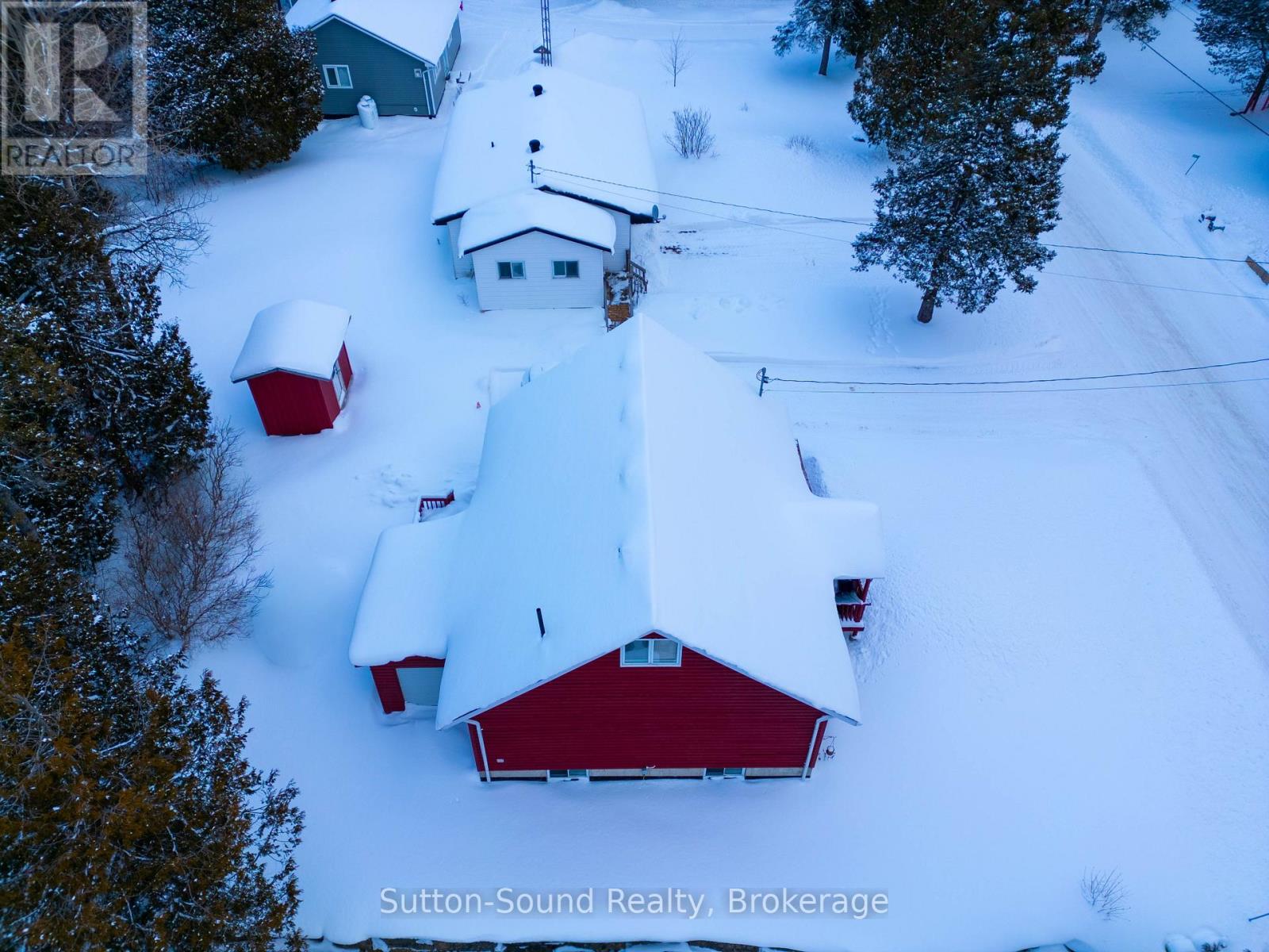 554 Stokes Bay Road, Northern Bruce Peninsula, Ontario N0H 2M0 - Photo 22 - X12741950