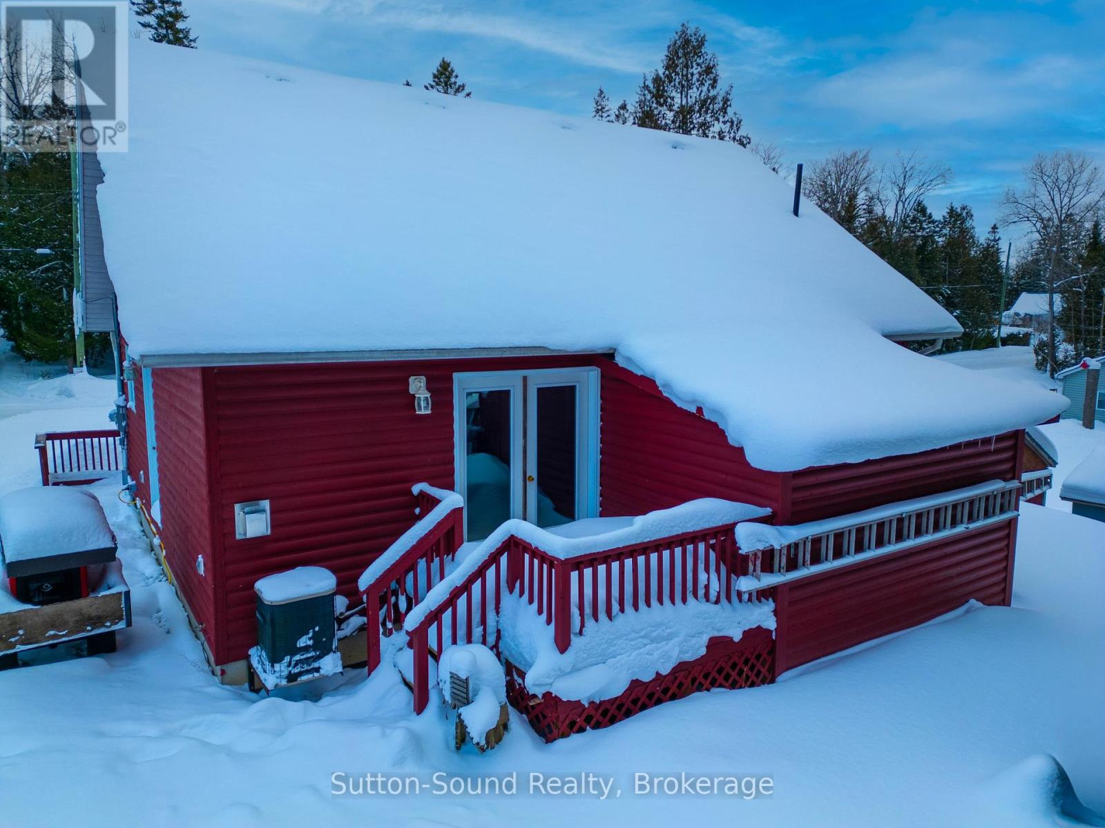 554 Stokes Bay Road, Northern Bruce Peninsula, Ontario N0H 2M0 - Photo 5 - X12741950