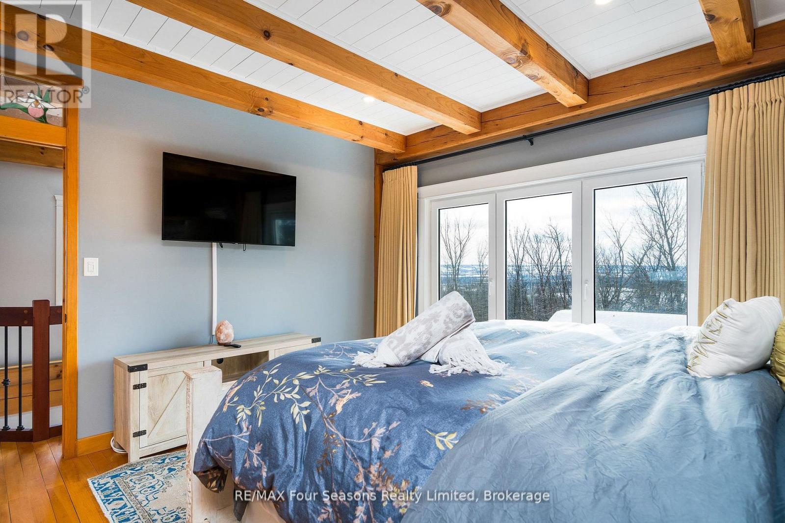 124 Dinsmore Street, Meaford, Ontario N0H 2P0 - Photo 14 - X12741968