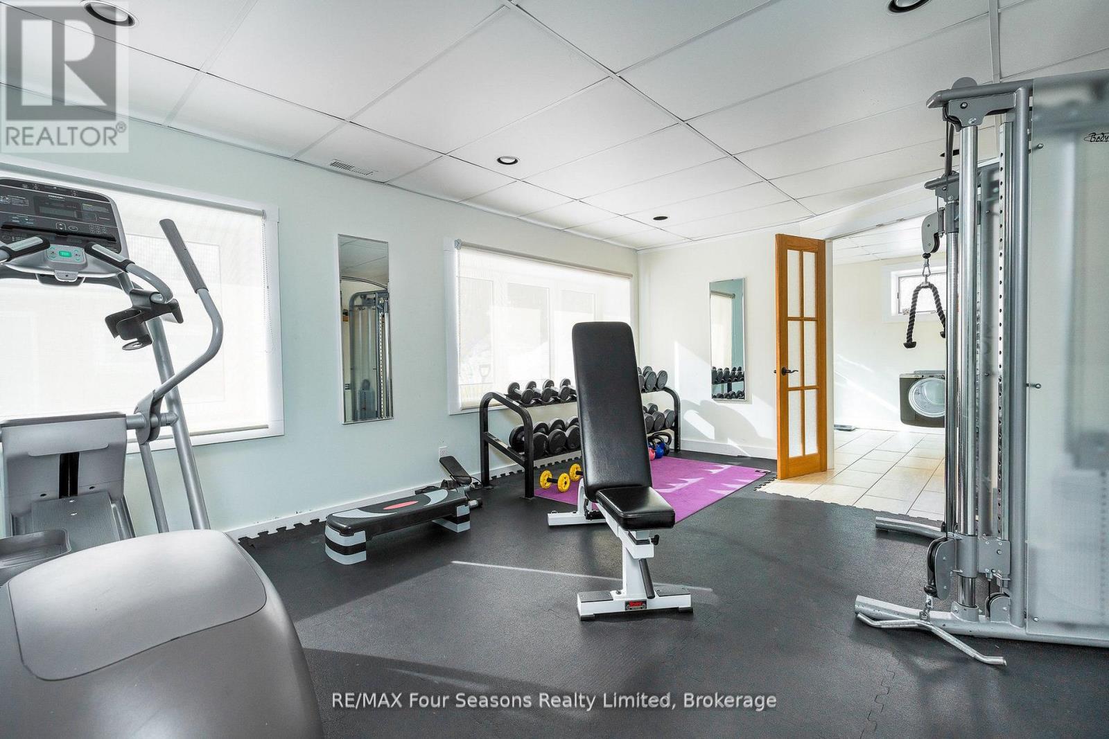 124 Dinsmore Street, Meaford, Ontario N0H 2P0 - Photo 32 - X12741968