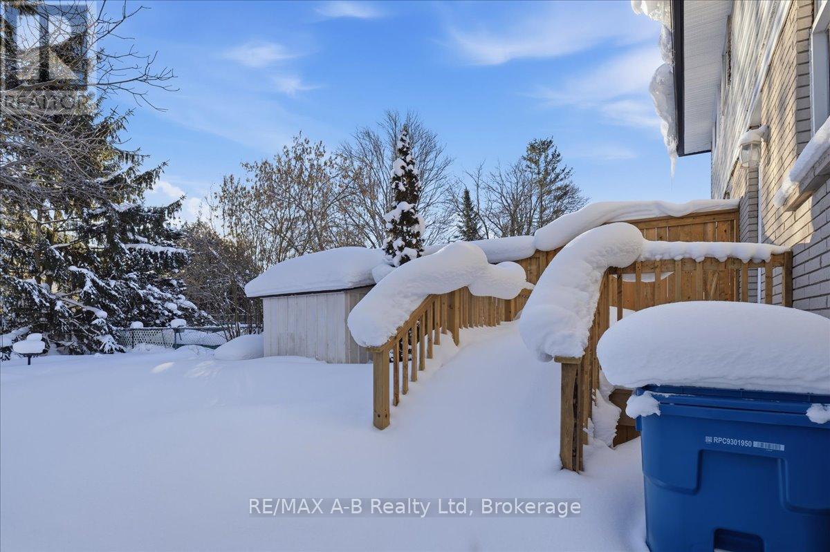 287 Front Street, Stratford, Ontario N5A 4J1 - Photo 29 - X12742010