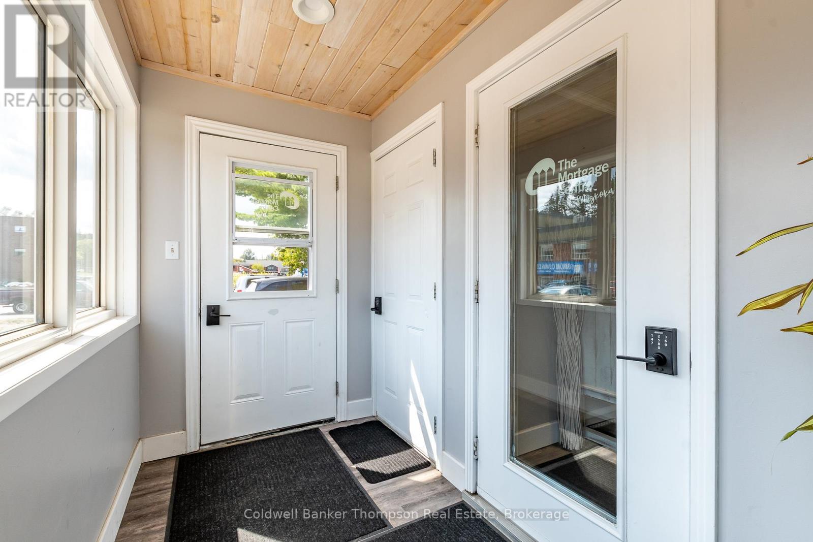 7 Chaffey Street, Huntsville, Ontario  P1H 1H4 - Photo 17 - X12742110