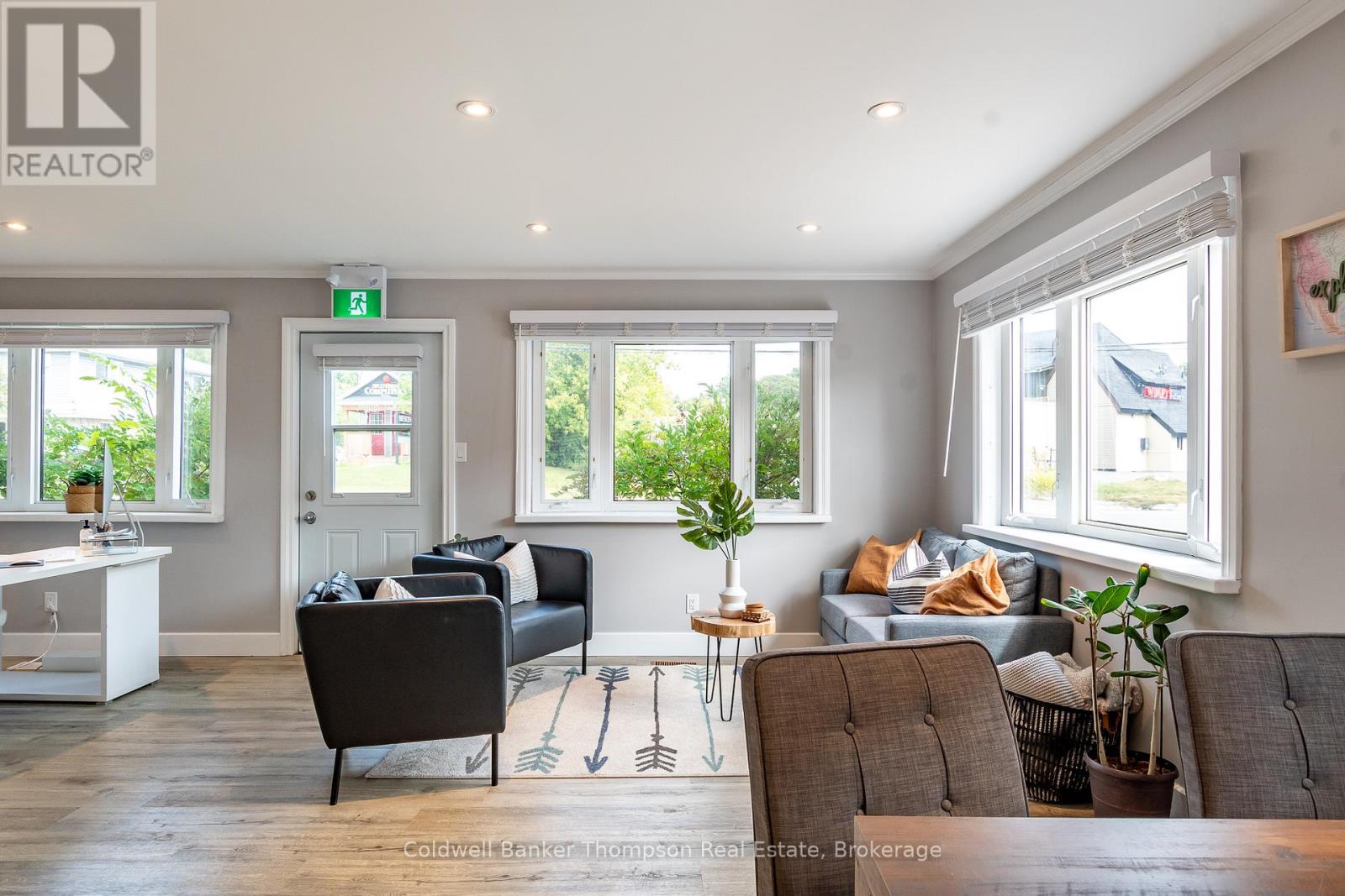 7 Chaffey Street, Huntsville, Ontario  P1H 1H4 - Photo 7 - X12742110