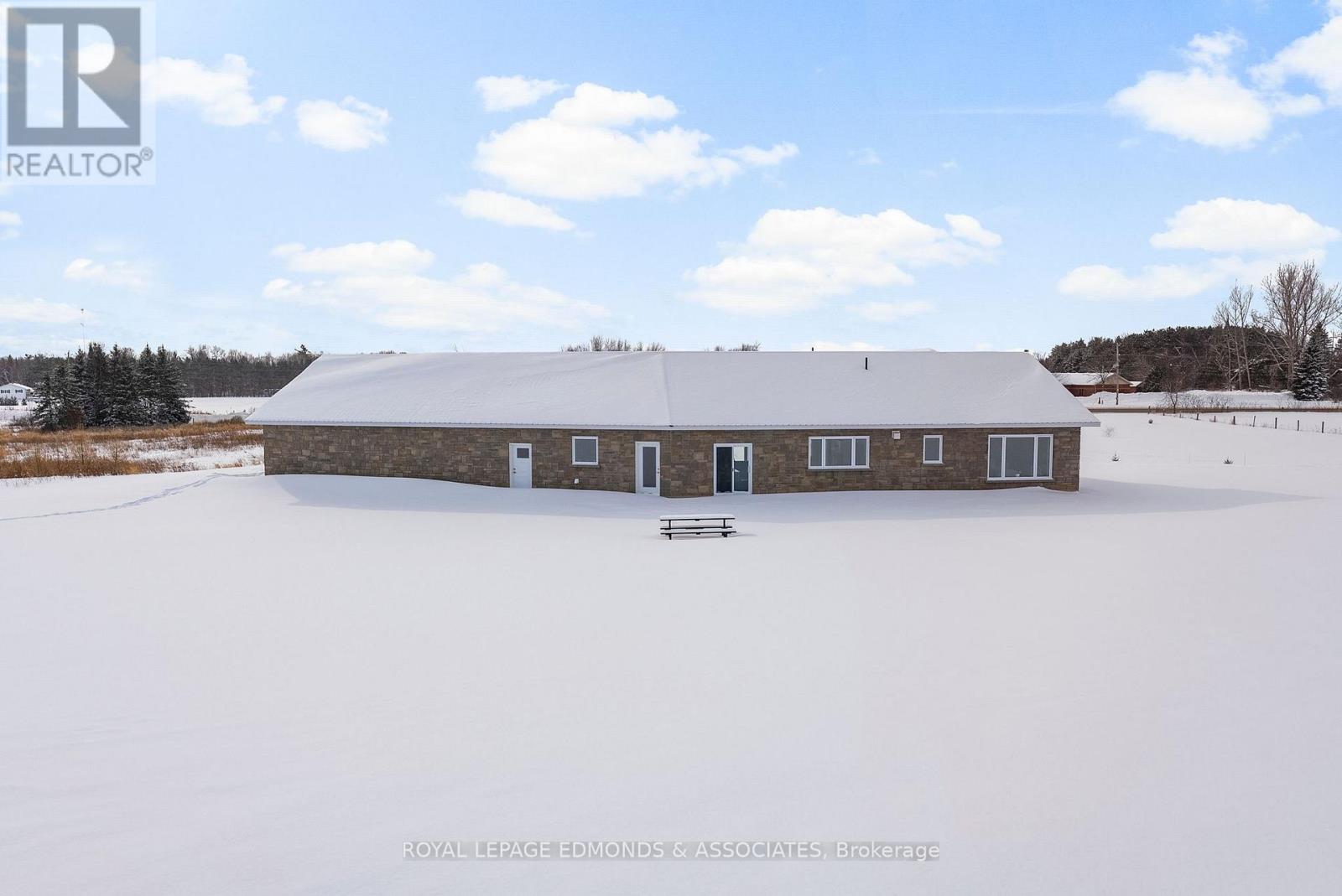 346 Foresters Falls Road, Whitewater Region, Ontario  K0J 1K0 - Photo 34 - X12738600