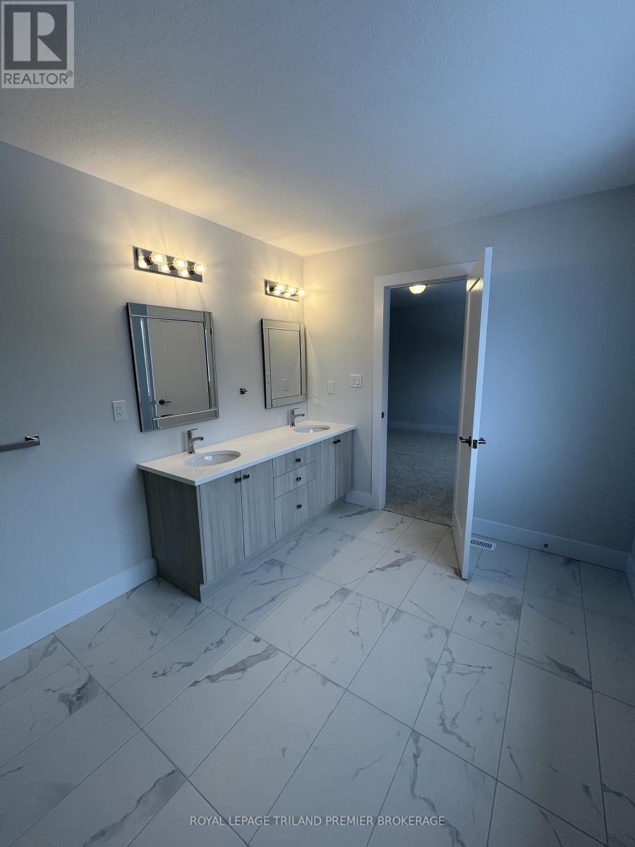 2698 Bobolink Lane, London South, Ontario  N6M 0J9 - Photo 19 - X12741970