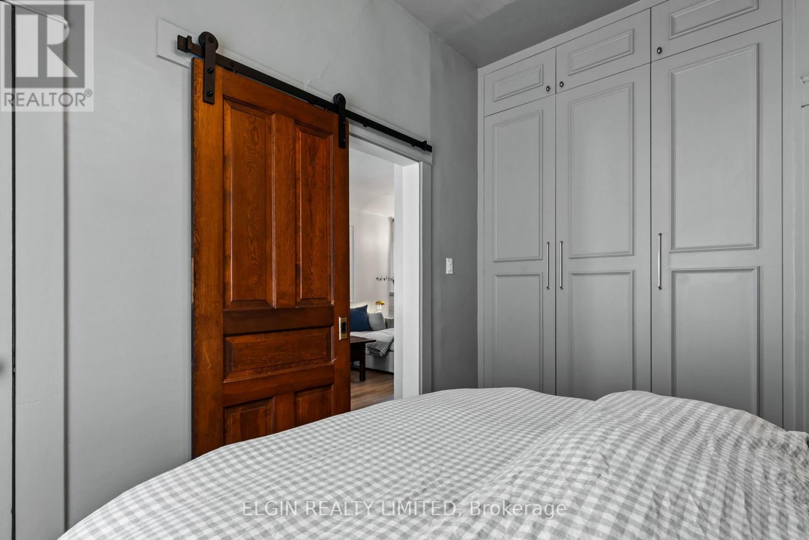 84 Pleasant Avenue, St. Catharines, Ontario  L2R 1Y1 - Photo 12 - X12742104