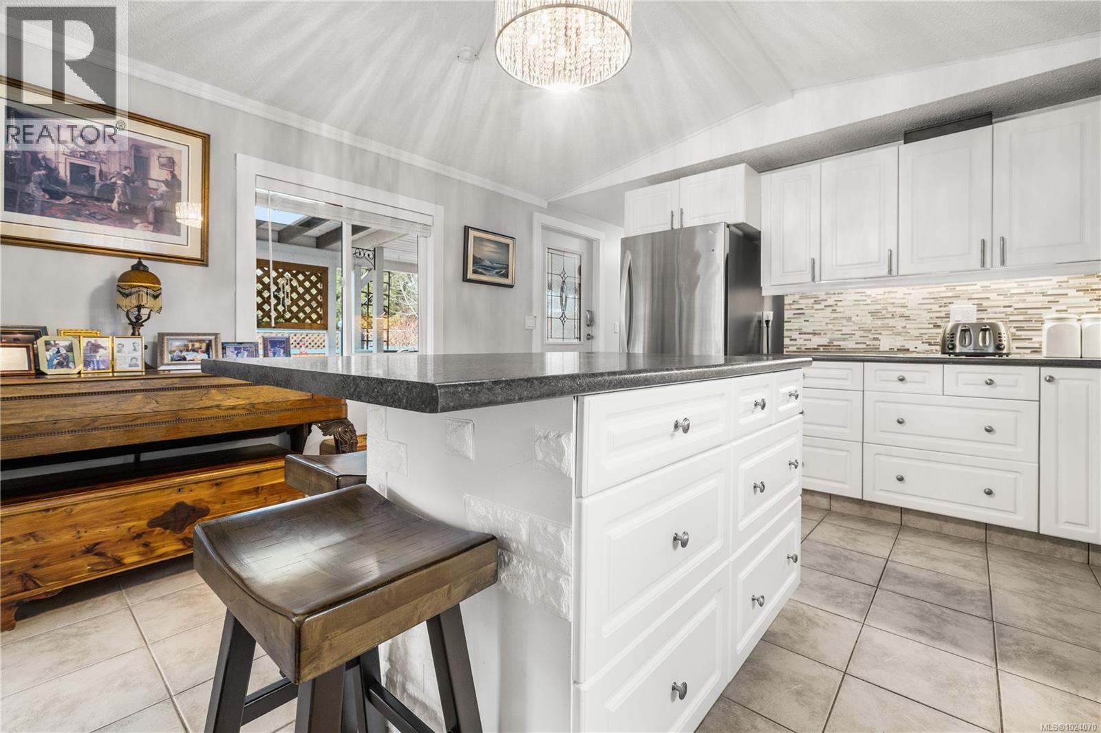 58 1901 Ryan Rd E, Comox, British Columbia  V9M 4E1 - Photo 6 - 1024070