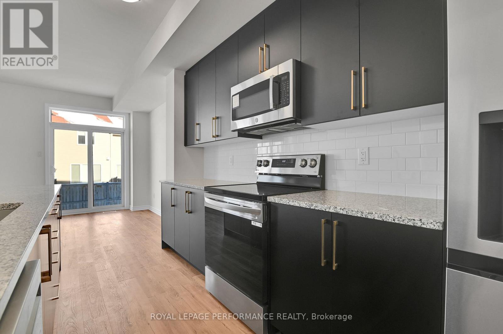 713 Montrichard Road, Ottawa, Ontario  K4A 5R3 - Photo 11 - X12741902