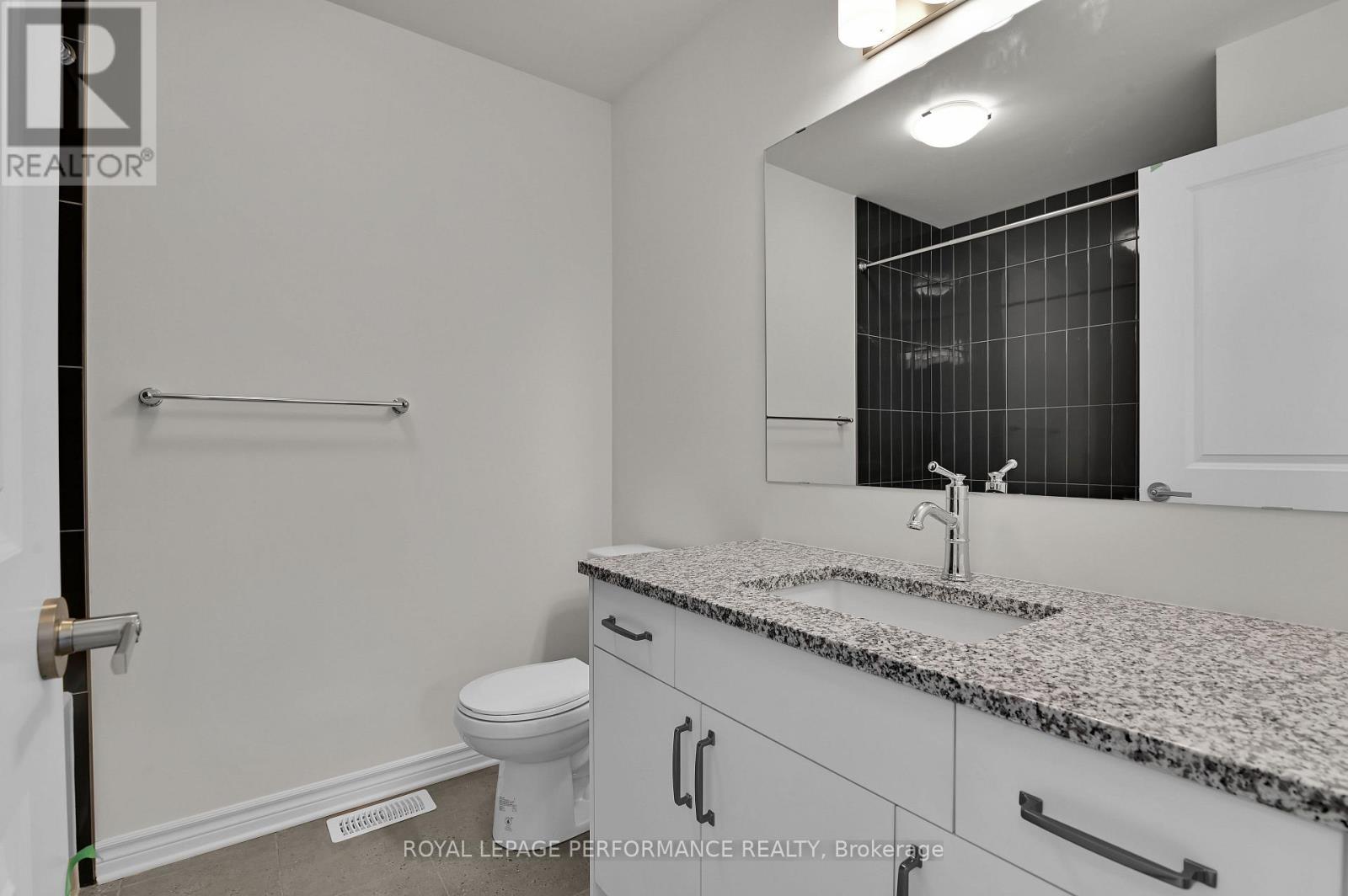 713 Montrichard Road, Ottawa, Ontario  K4A 5R3 - Photo 28 - X12741902