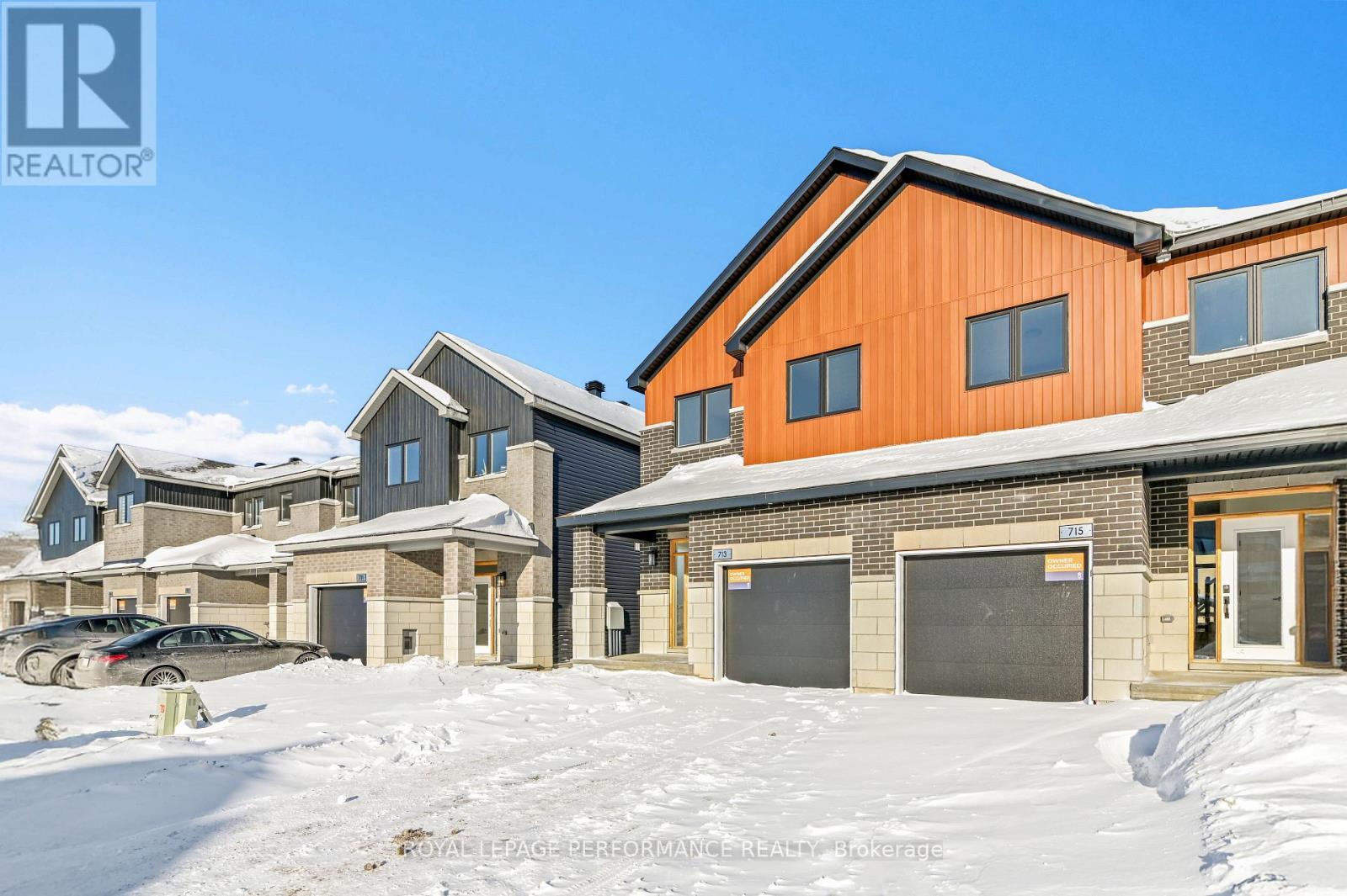 713 Montrichard Road, Ottawa, Ontario  K4A 5R3 - Photo 3 - X12741902