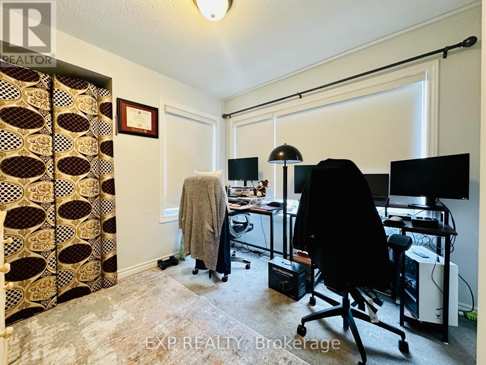 545 Takamose Private, Ottawa, Ontario  K1K 5A5 - Photo 11 - X12741972