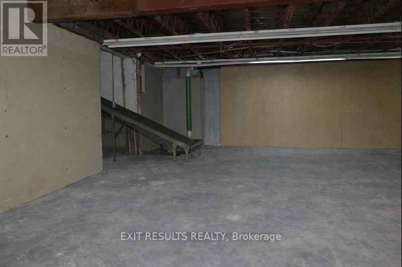 1027 Notre Dame Road, Russell, Ontario  K0A 1W0 - Photo 5 - X12742072