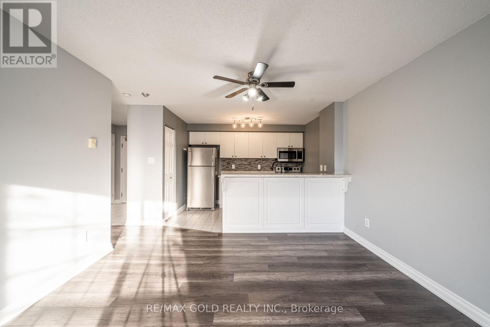 207 - 87 Aspen Springs Drive, Clarington, Ontario  L1C 5J8 - Photo 12 - E12741832