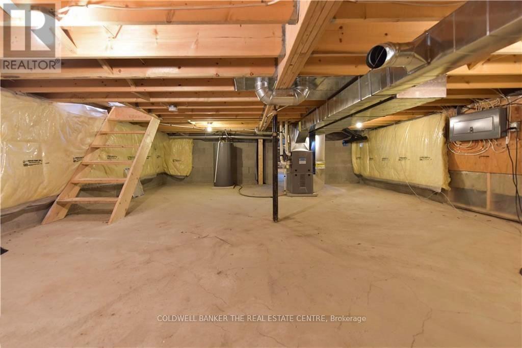 135 Simcoe Street, Orillia, Ontario  L3V 1G8 - Photo 15 - S12741408