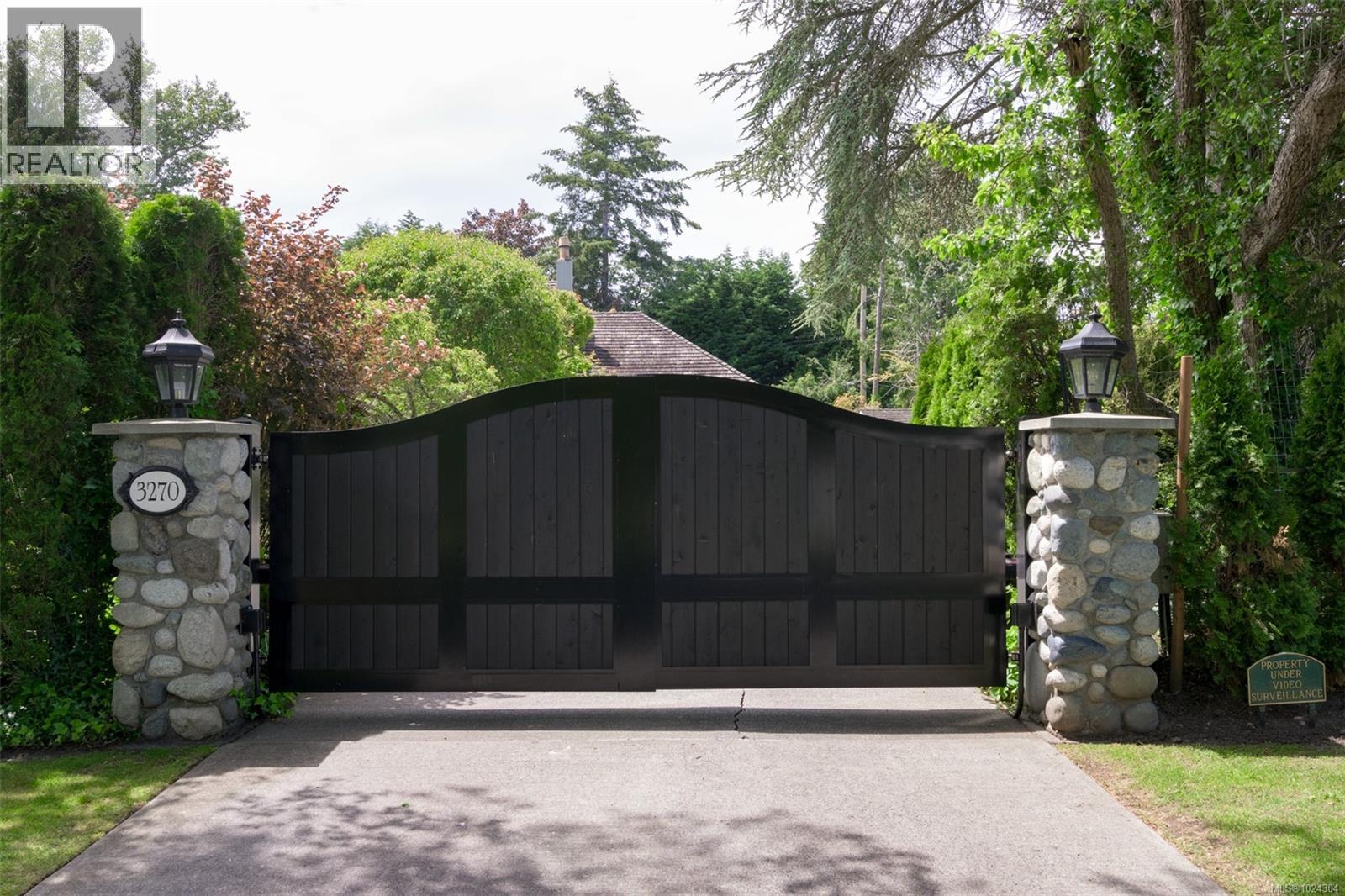 3270 Beach Dr, Oak Bay, British Columbia  V8R 6M1 - Photo 19 - 1024304