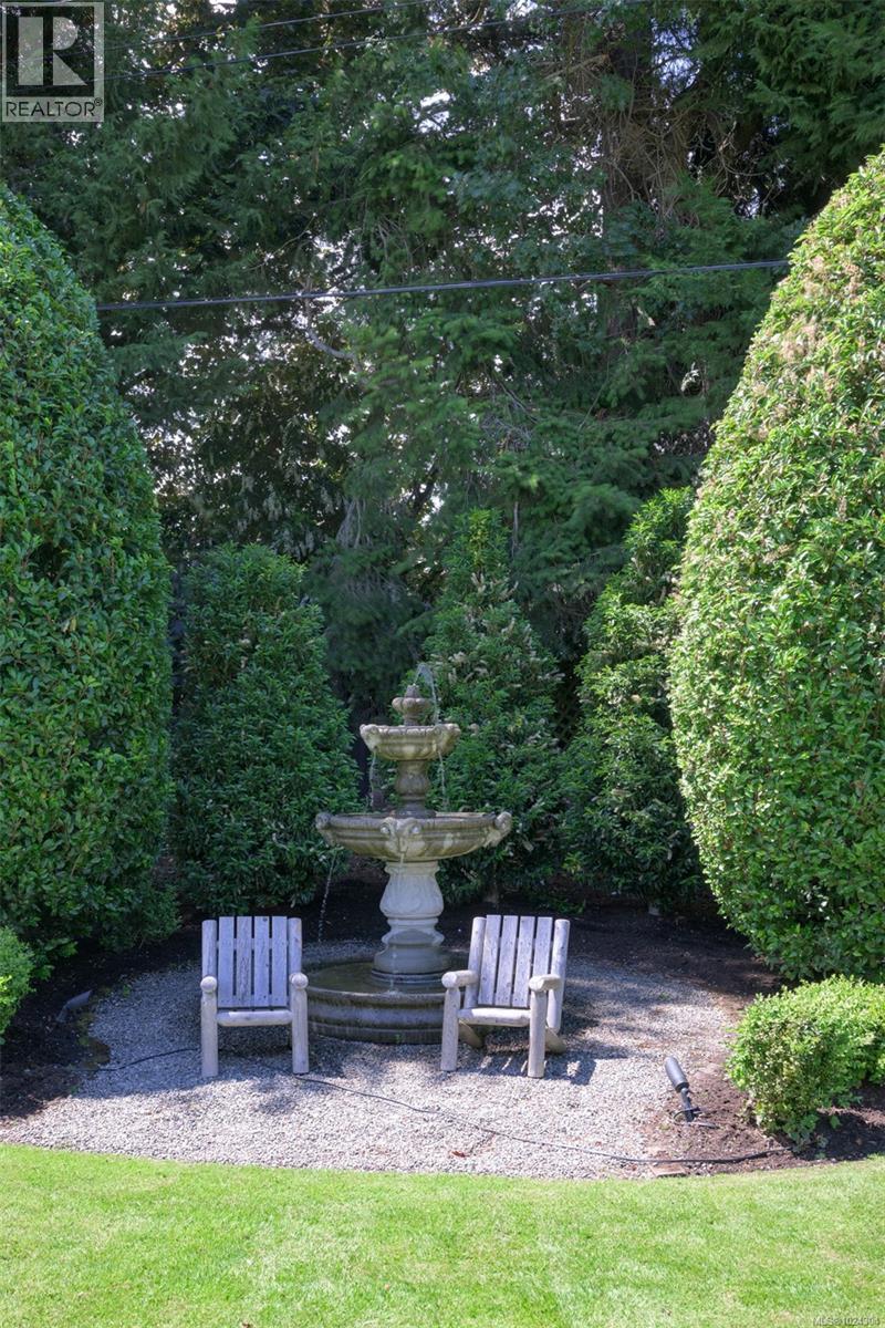 3270 Beach Dr, Oak Bay, British Columbia  V8R 6M1 - Photo 59 - 1024304