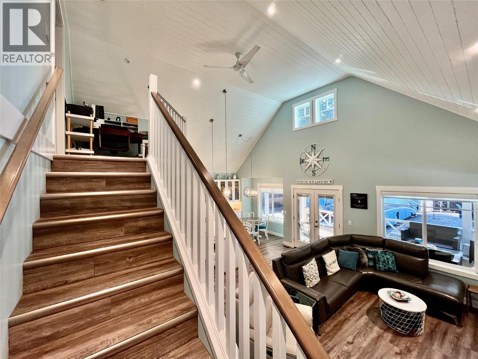 8902 Swanshore Road, Swansea Point, British Columbia  V0E 2K2 - Photo 31 - 10372427