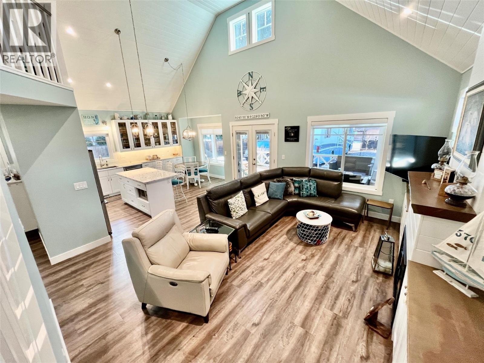 8902 Swanshore Road, Swansea Point, British Columbia  V0E 2K2 - Photo 29 - 10372427